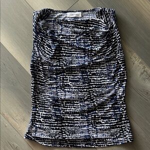 Calvin Klein Women's Blue and Black Patterned Blouse